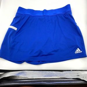 Women’s Medium Adidas Skirt